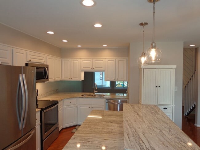 Photo - Shadowlawn - Shadow Cove Condominiums