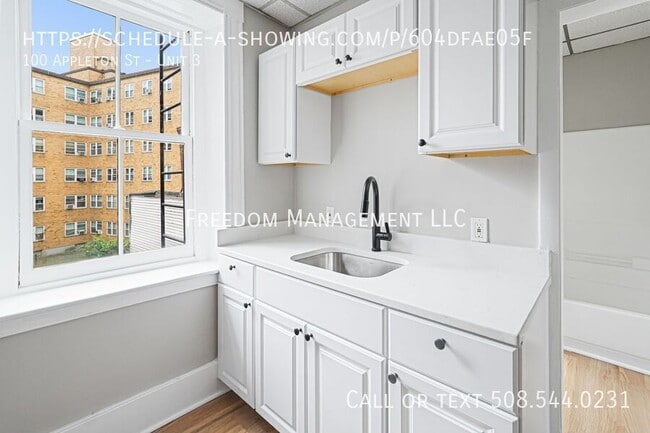 Photo - 100 Appleton St Unidad 3