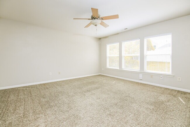 Photo - 3108 Mackinac Island Ln