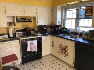 Photo - 1063 Charles Ave