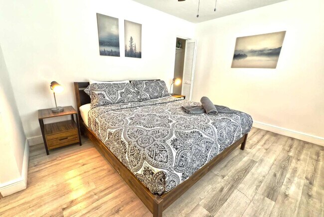 Photo - 329 Madison St Unidad SI FL1-ID1075795P