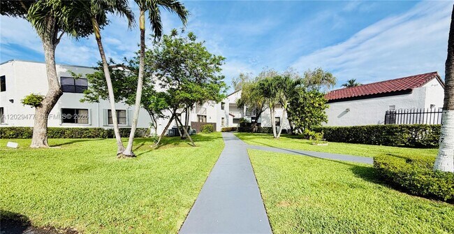 Photo - 9429 Fontainebleau Blvd Unit 201-33