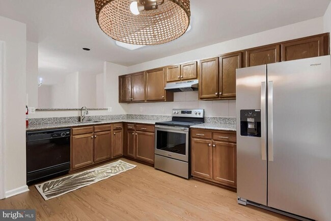 Photo - 3971 Red Deer Cir