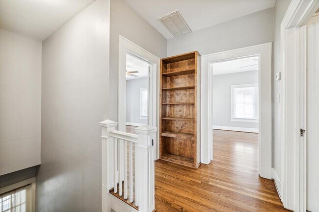 Photo - 1551 Castle Ct
