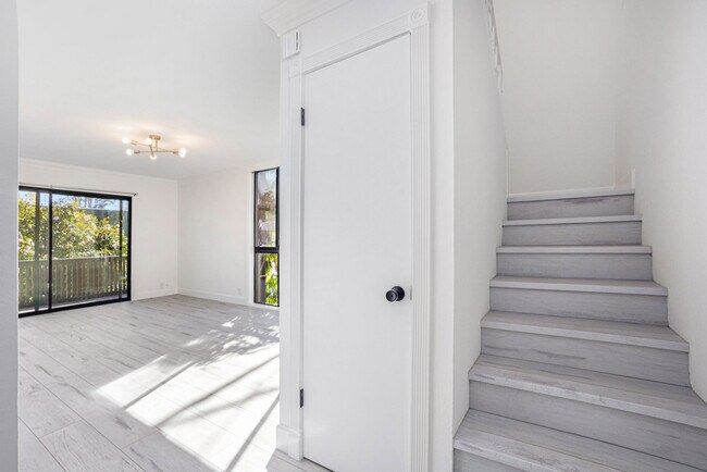 Photo - 1907 Central Ave Unidad E