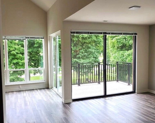 Gallatin Apartments Wauwatosa, WI