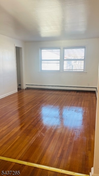 Photo - 728 Thomas St