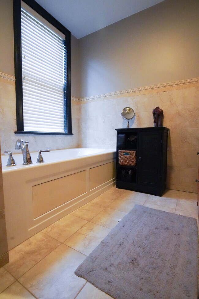 Photo - 95 Dix St Unit 2