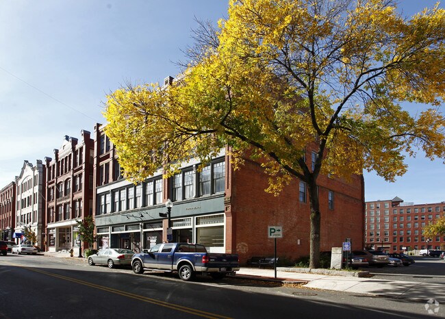 Photo - 57-61 Washington St