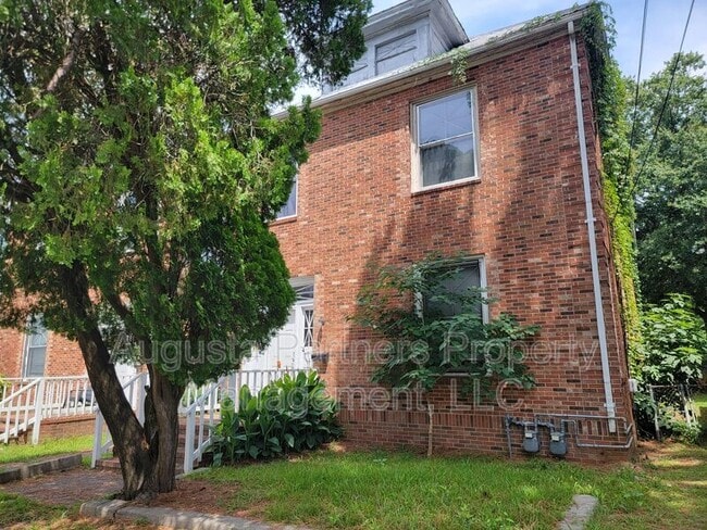 Photo - 508 3rd St Unit Apt A