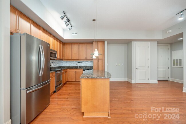 Photo - 4620 Piedmont Row Dr Unidad 503