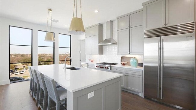 Building Photo - 5270 Town and Country Blvd Unit 111.6 Rental