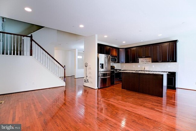 Photo - 339 Pennycress Rd