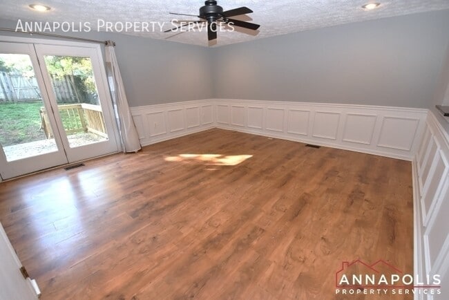 Photo - 559 Melissa Ct