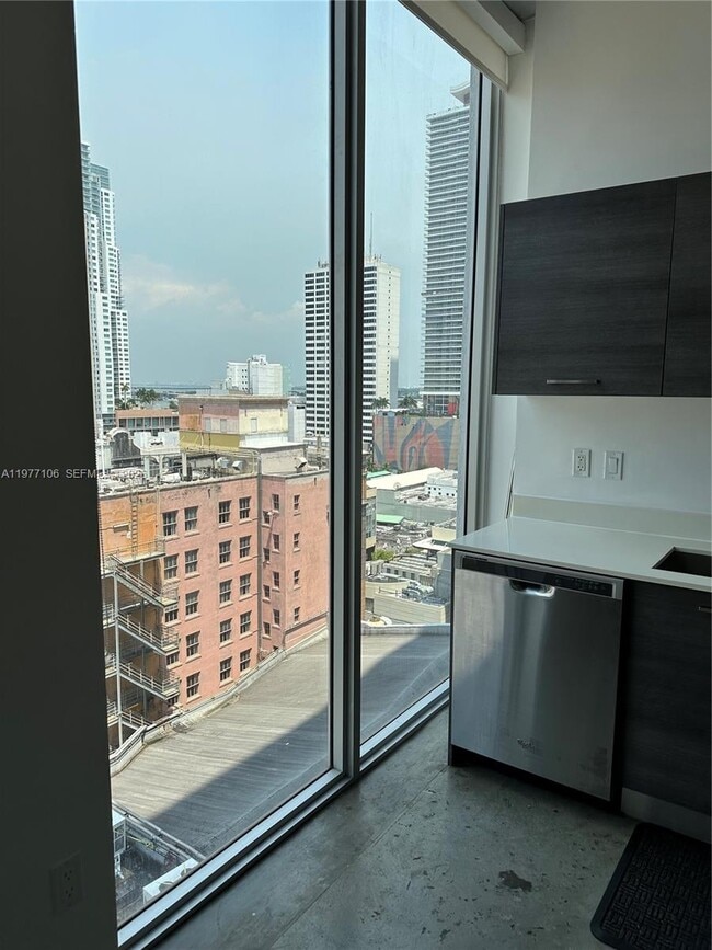 Photo - 151 SE 1st St Unit 1410