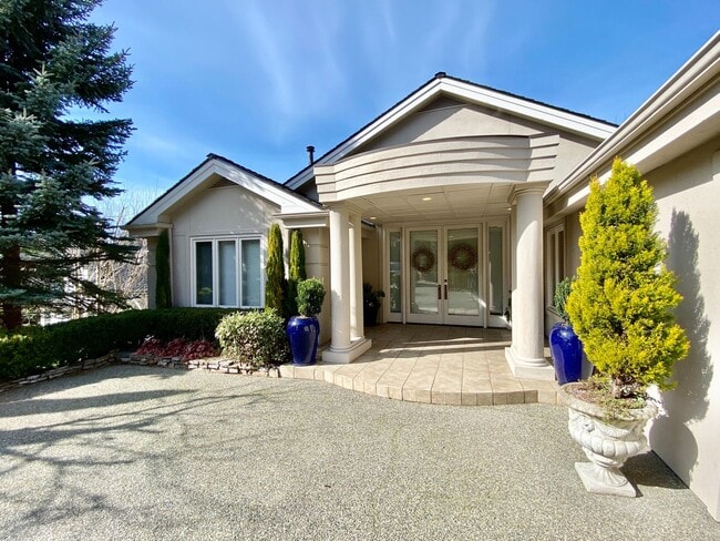 Building Photo - Great Home For Rent