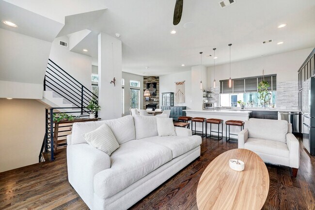 Photo - 5622 Kiam St