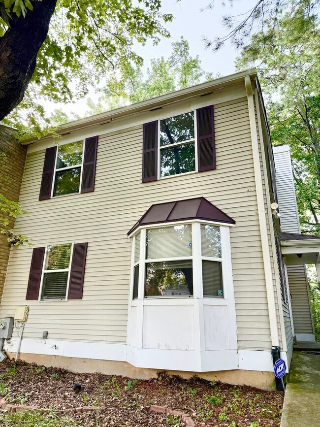 Building Photo - 7028 Palamar Turn Rental