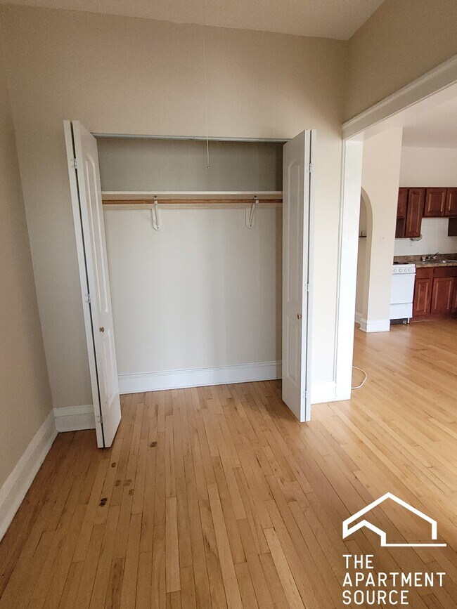 Photo - 1145 W Morse Ave Unit 207