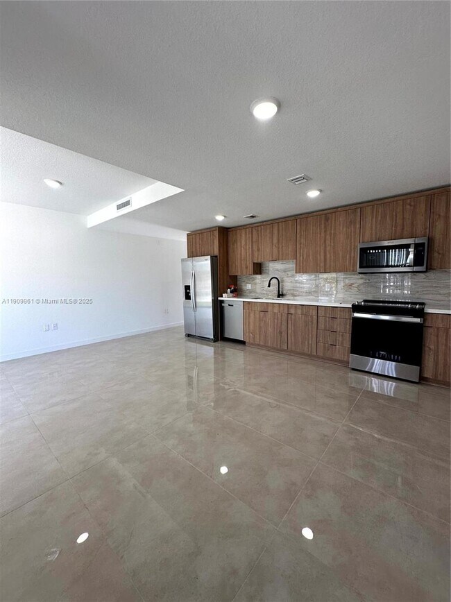 Photo - 14577 SW 261 St Ter