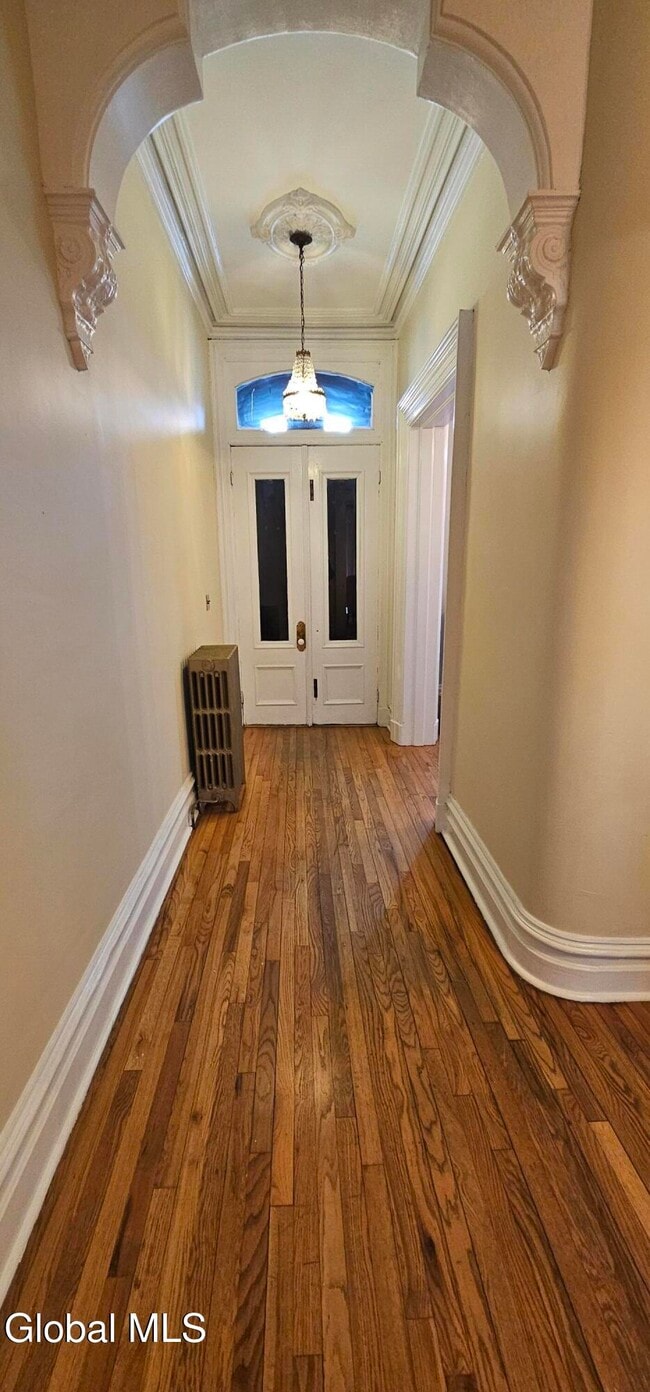 Photo - 44 Clinton Ave Unidad A