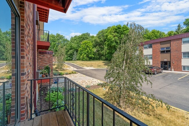 Lily Lake Terrace