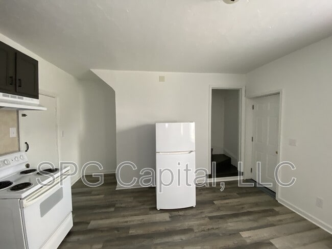 Photo - 124 Cedar St