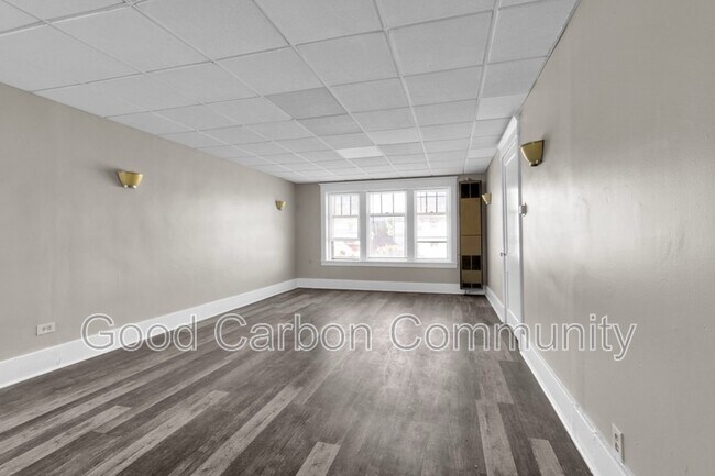 Photo - 1247 Hertel Ave Unit 3