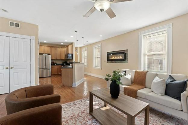 Photo - 1924 Geyer Ave