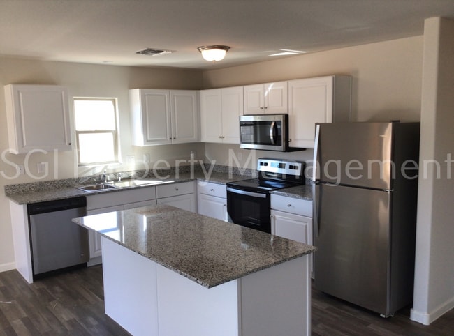 Photo - 2364 N Sand Hills Ct