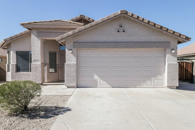 Building Photo - 3724 W Pleasant Ln