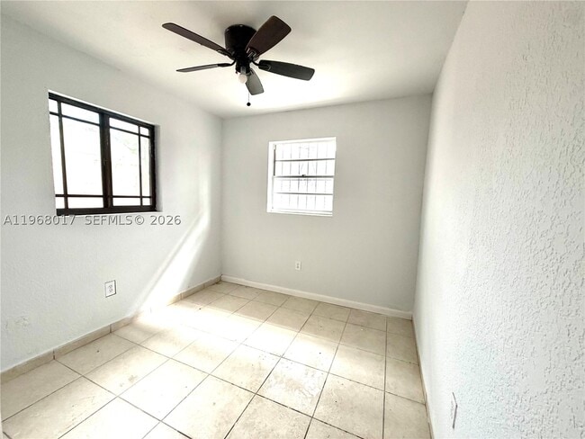Photo - 137xx SW 32nd St