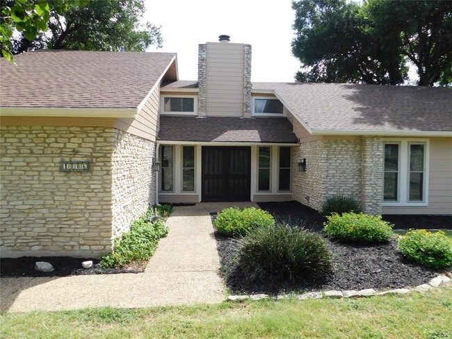 Building Photo - 1006 Porpoise St