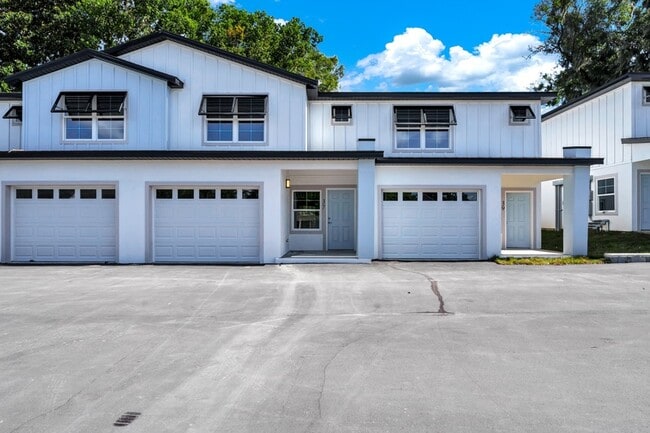 Photo - 37 SE 15th Terrace