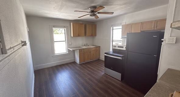 Photo - 622 N Beach St