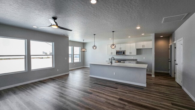 Photo - 3162 N Coneflower Ave