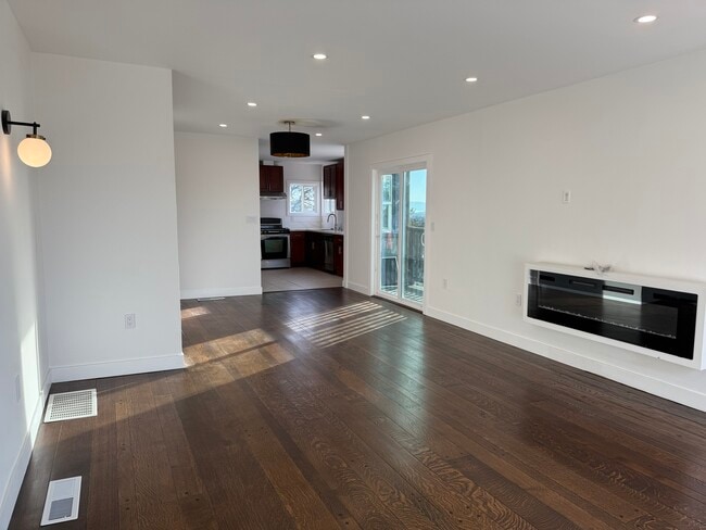 Photo - 3000 Parker Ave