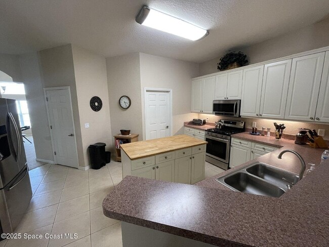 Photo - 4858 Chastain Dr