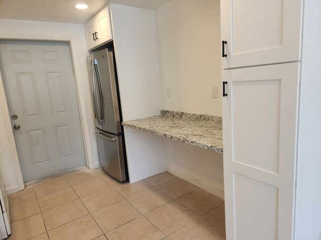 Photo - 1105 S Prospect Ave