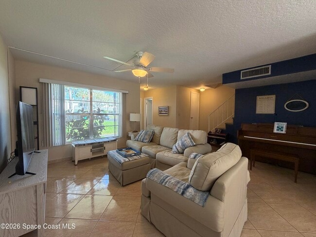 436 Blue Jay Ln