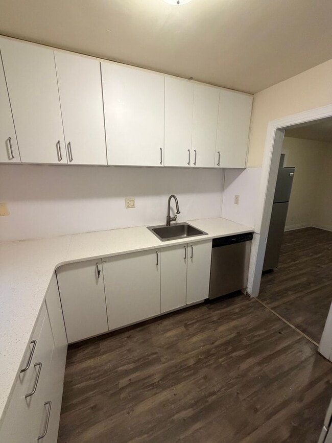 Photo - 81 E Park Pl Unit 1