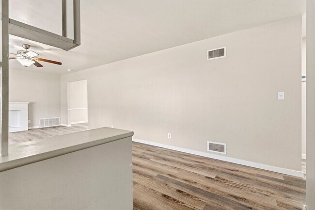 Photo - 3 bedroom 1 bath 1 car garage- newly renovated!