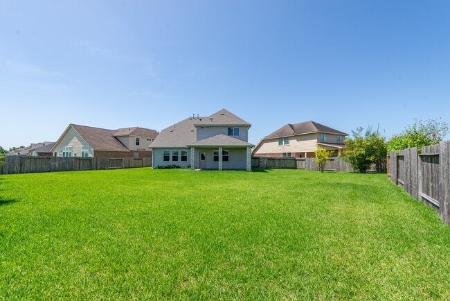Photo - 26302 Fox Ridge Ln