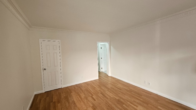 Photo - 915 S Ardmore Ave Unidad 8