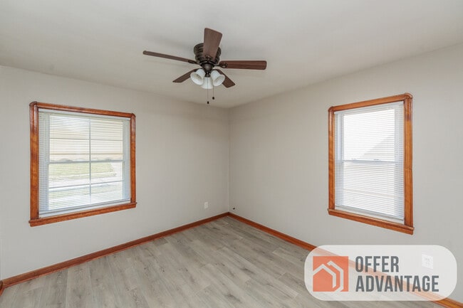 Photo - 3026 Torrington Ave