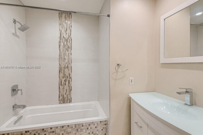 Building Photo - 12178 St.Andrews Pl Unit 306 Rental