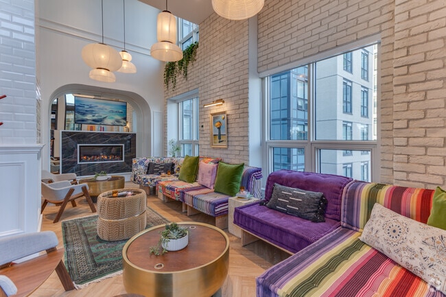 Terrace Lounge - Neighbour