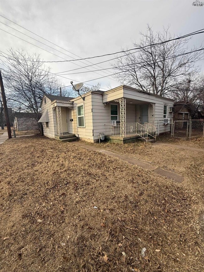 Building Photo - 3102 Ave K