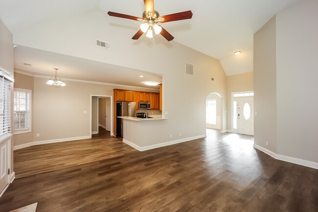 Photo - 17 Westhill Dr