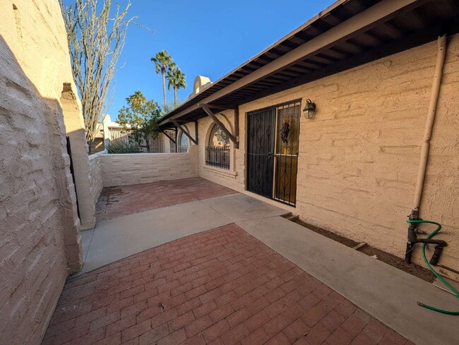 Photo - Beautiful 3-Bedroom Townhome in North Tucson